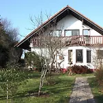 Alloggio in famiglia Feldrandlage - Mit Balkon Und Eigenem Parkplatz Ober-Mörlen
