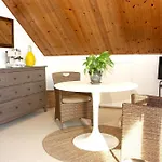 Feldrandlage - Mit Balkon Und Eigenem Parkplatz