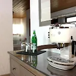 Feldrandlage - Mit Balkon Und Eigenem Parkplatz Alloggio in famiglia