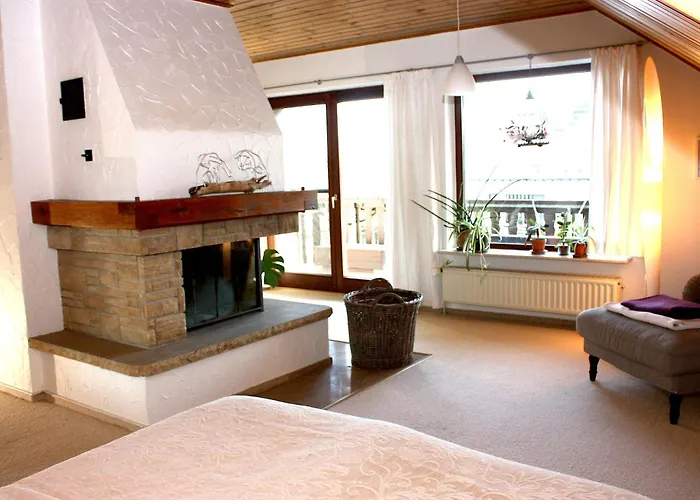 Feldrandlage - Mit Balkon Und Eigenem Parkplatz