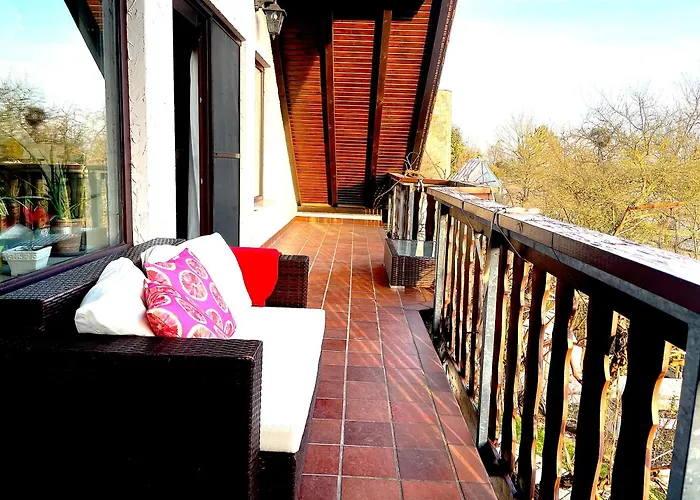 Feldrandlage - Mit Balkon Und Eigenem Parkplatz Ubytování v soukromí Ober-Mörlen